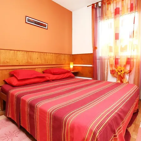 Seaside With A Swimming Pool Rastici, Ciovo - 1084 *