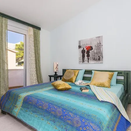 Apartmán Seaside With A Swimming Pool Rastici, Ciovo - 1084