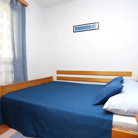 Seaside With A Swimming Pool Rastici, Ciovo - 1084 Trogir